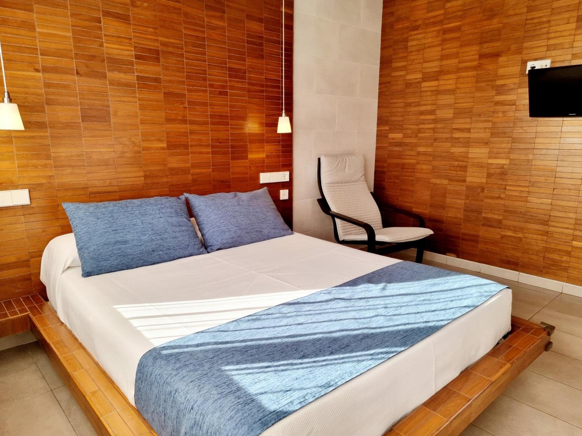 Apartamentos El Arrecife 콘일데라프론테라 외부 사진
